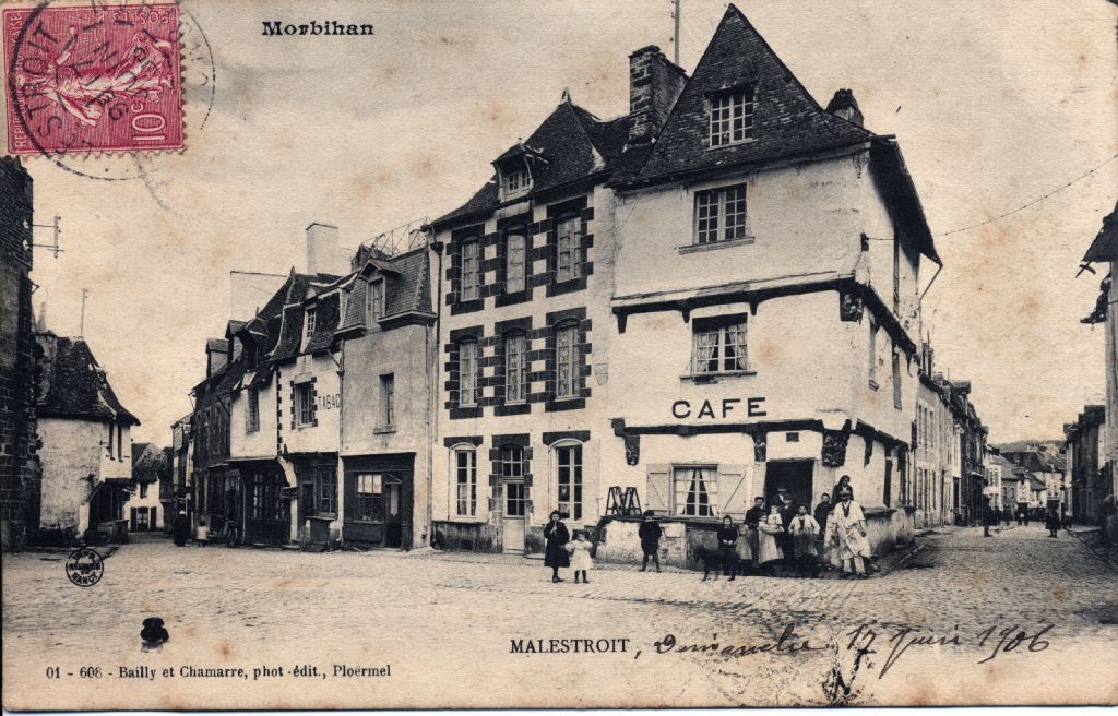 Malestroit - Caf