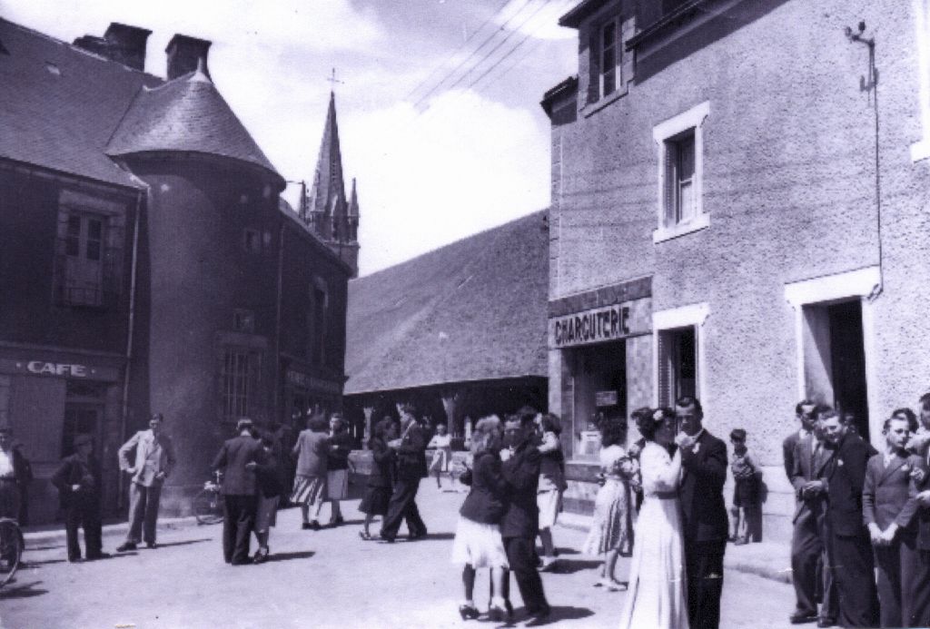 Noces place de la Libration
