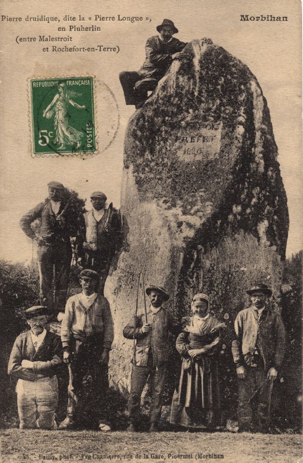Pluherlin - La Pierre Longue