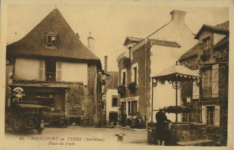 Rochefort - Place du Puits