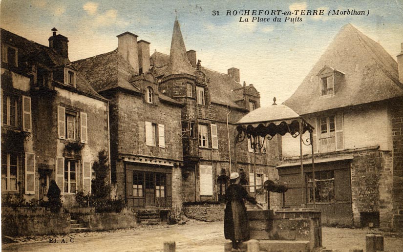 Rochefort - Place du Puits