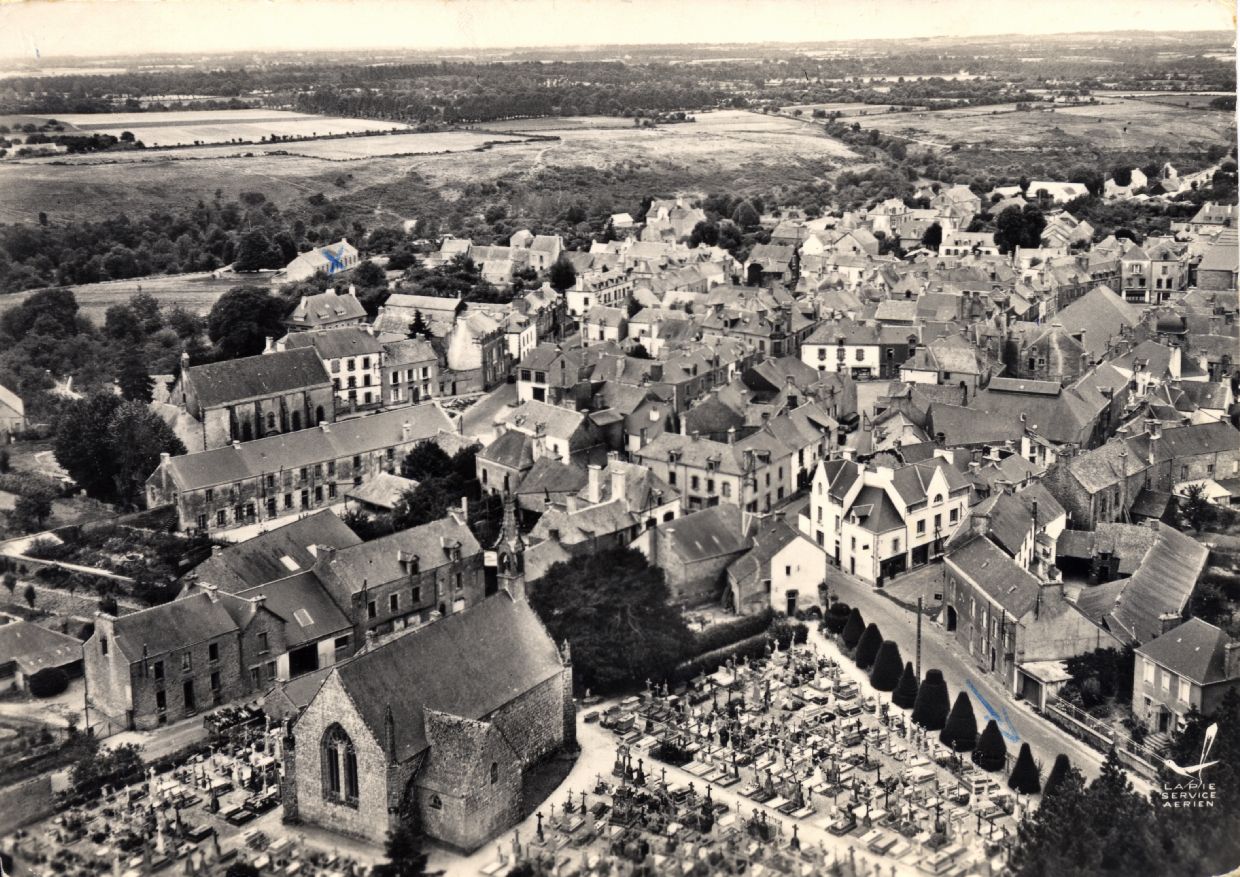 Vue arienne du Cimetire