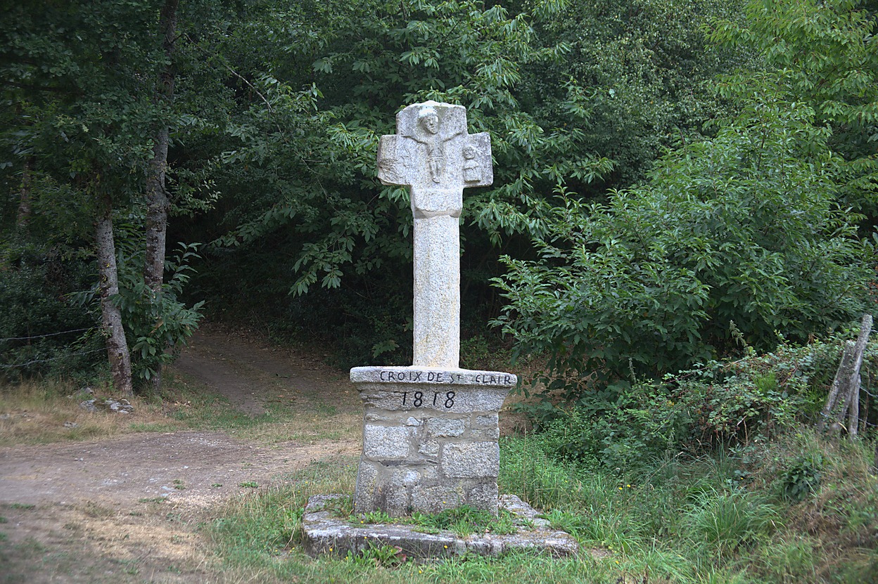 Limerzel - La Croix de St-Clair (08/2010)