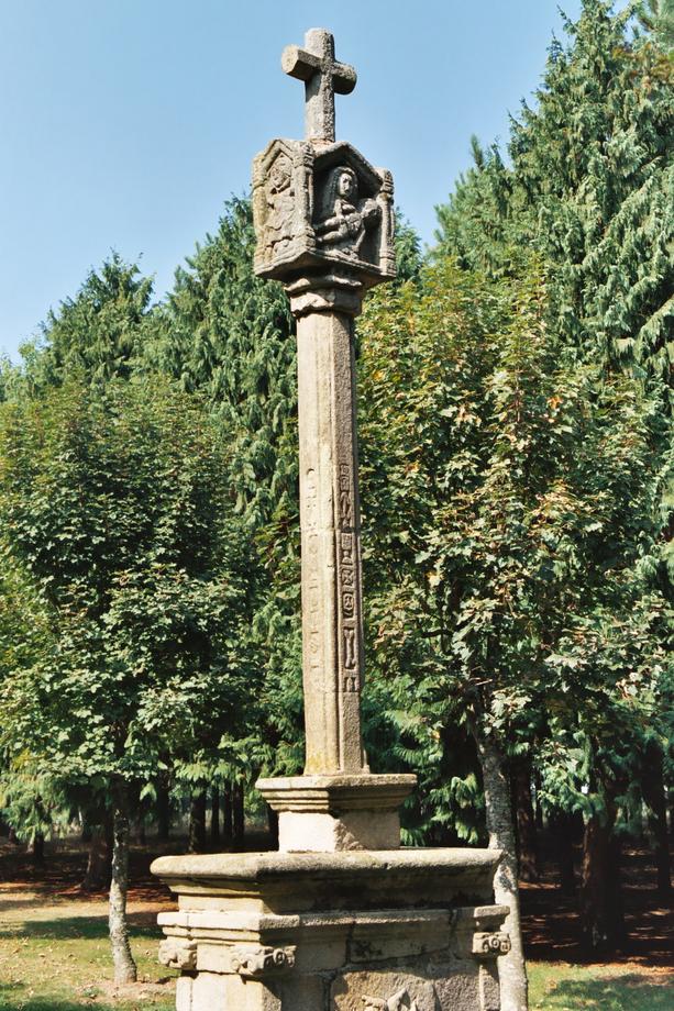 La Croix de St-Dou (09/2003)