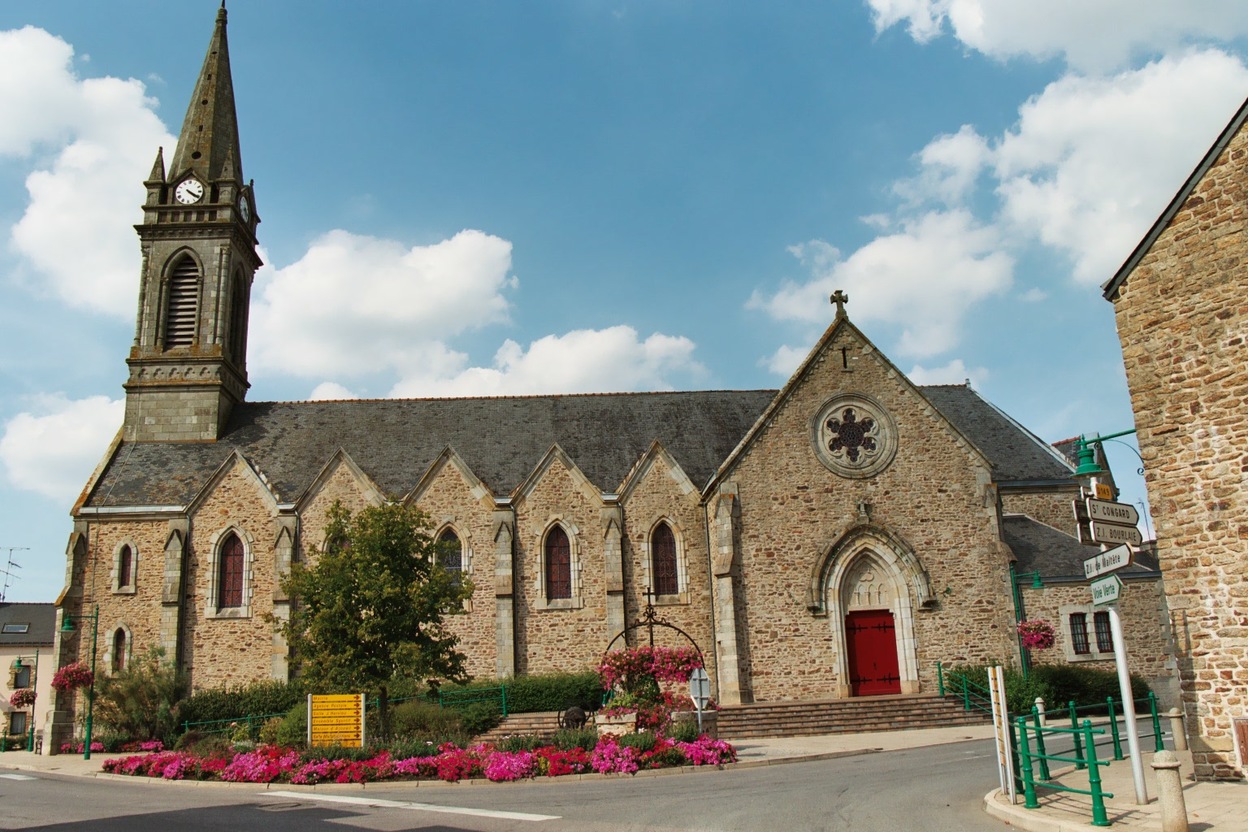 Pleucadeuc - L'Eglise (09/2003)