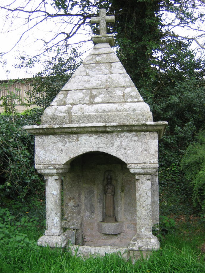 La Vraie-Croix - La Fontaine de St-Just (04/2006)