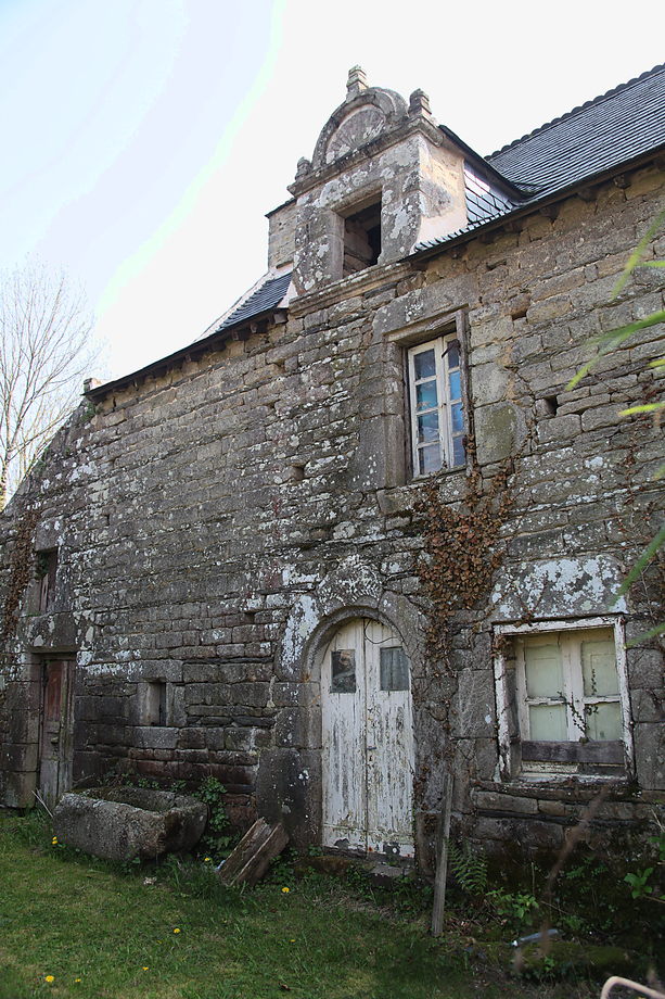 Pluherlin - Maison (04/2011)
