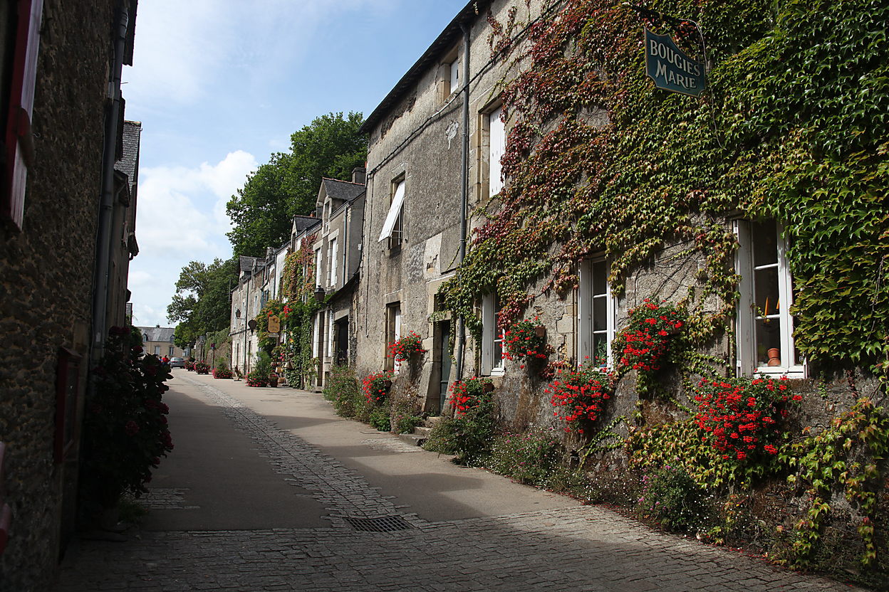 Rochefort - Rue des Scourtets (08/2010)