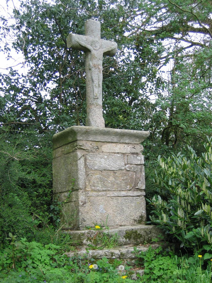 La Vraie-Croix - La Croix de St-Just (04/2006)